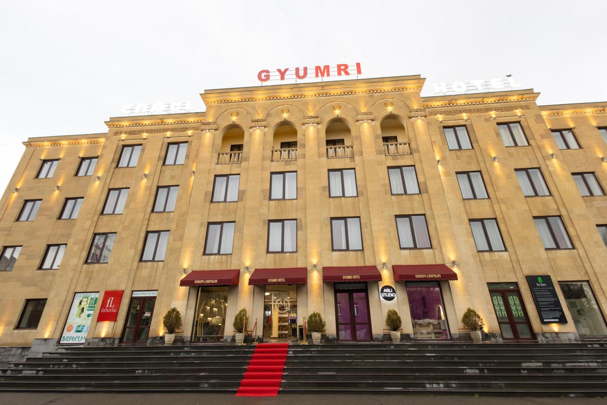 Gyumri Hotel Exterior photo