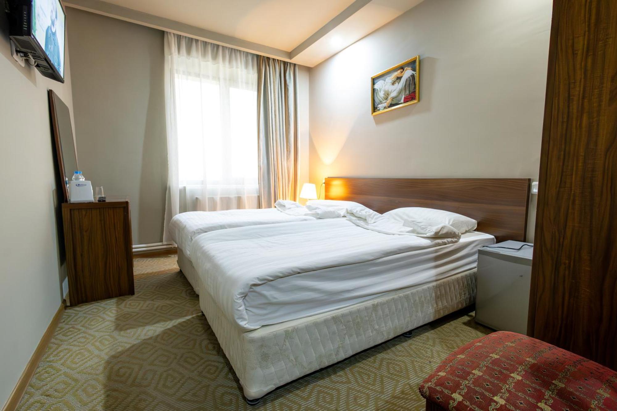 Gyumri Hotel Exterior photo