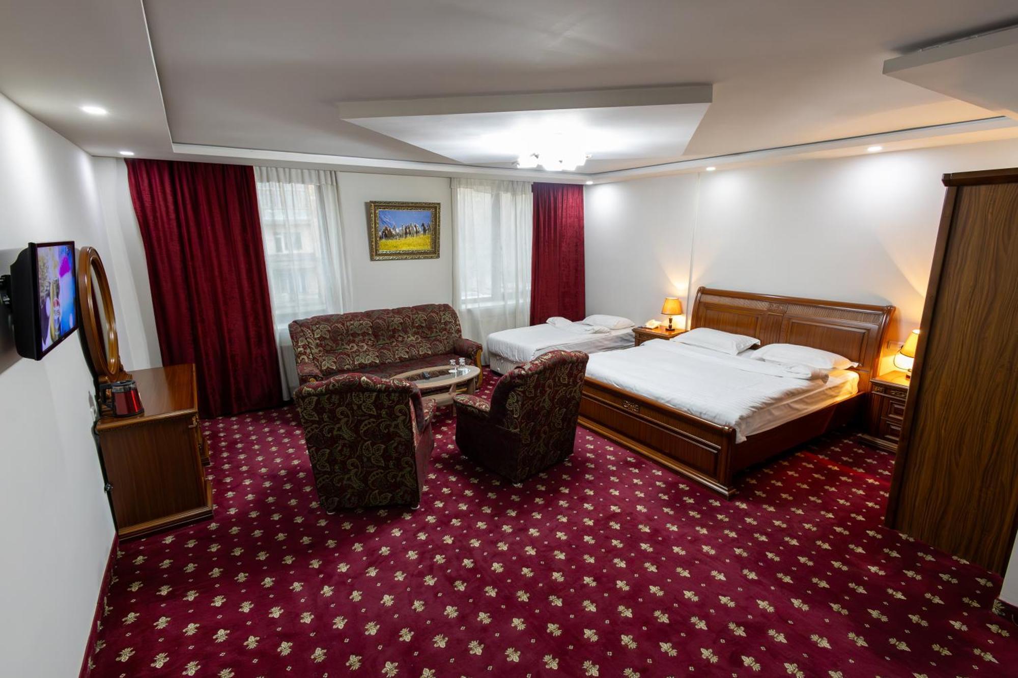Gyumri Hotel Exterior photo